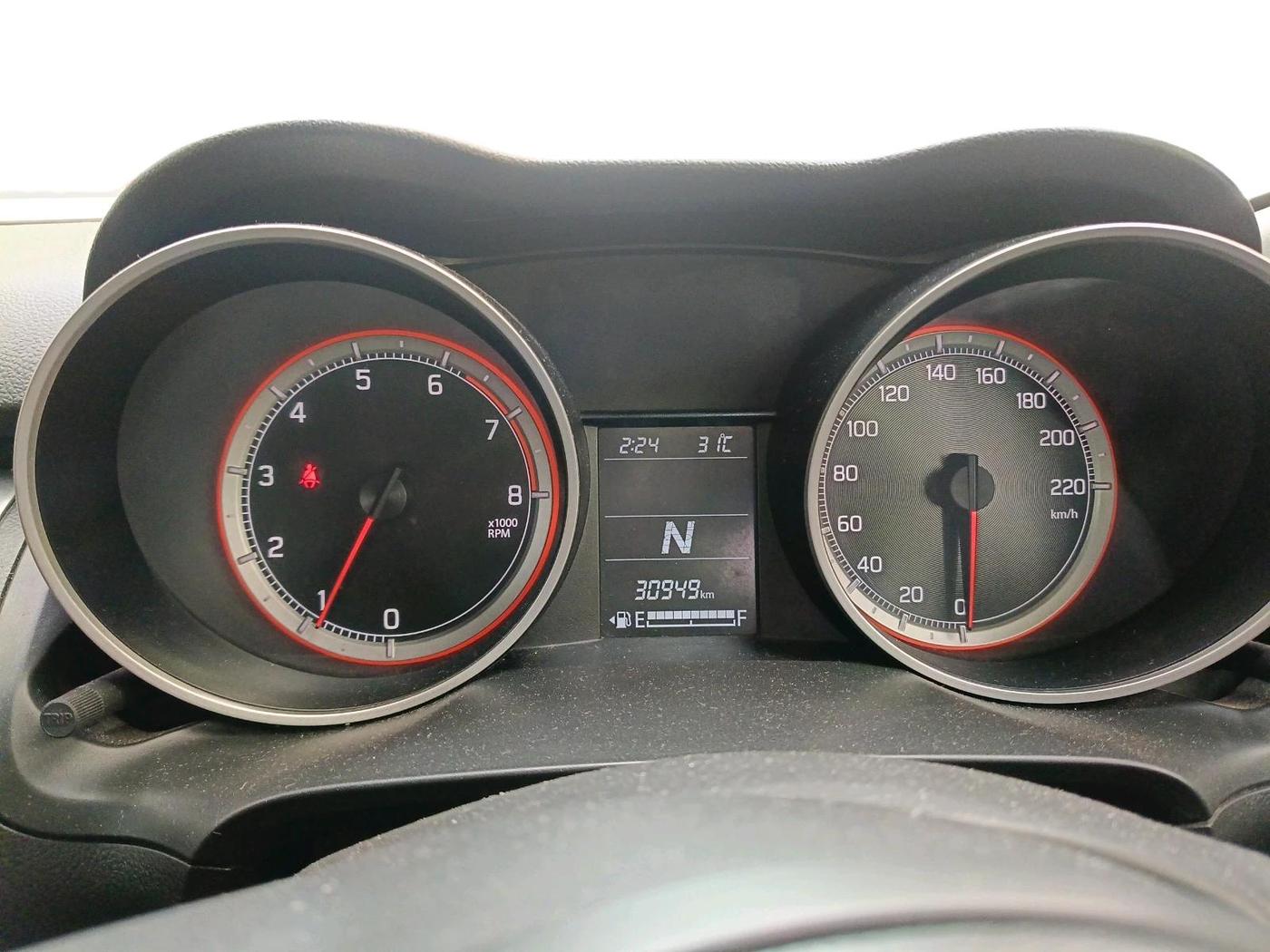 2022 Maruti Swift VXI AMT, Petrol, Automatic, 30,949 km, interior