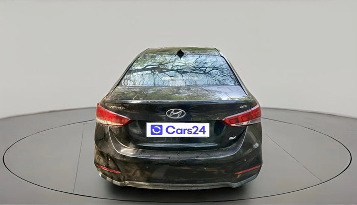 2018 Hyundai Verna 1.6 CRDI SX, Diesel, Manual, 1,09,147 km, exterior