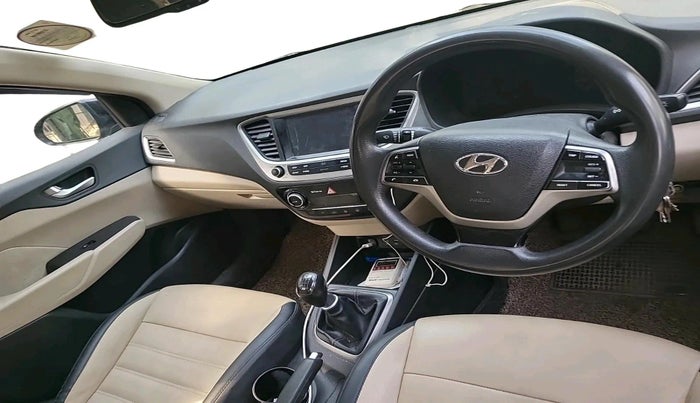 2018 Hyundai Verna 1.6 CRDI SX, Diesel, Manual, 1,09,147 km, interior