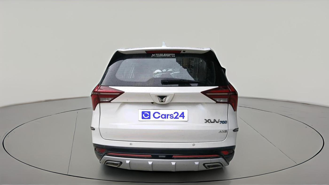 2022 Mahindra XUV700 AX 5 P MT 7 STR, Petrol, Manual, 33,290 km, exterior