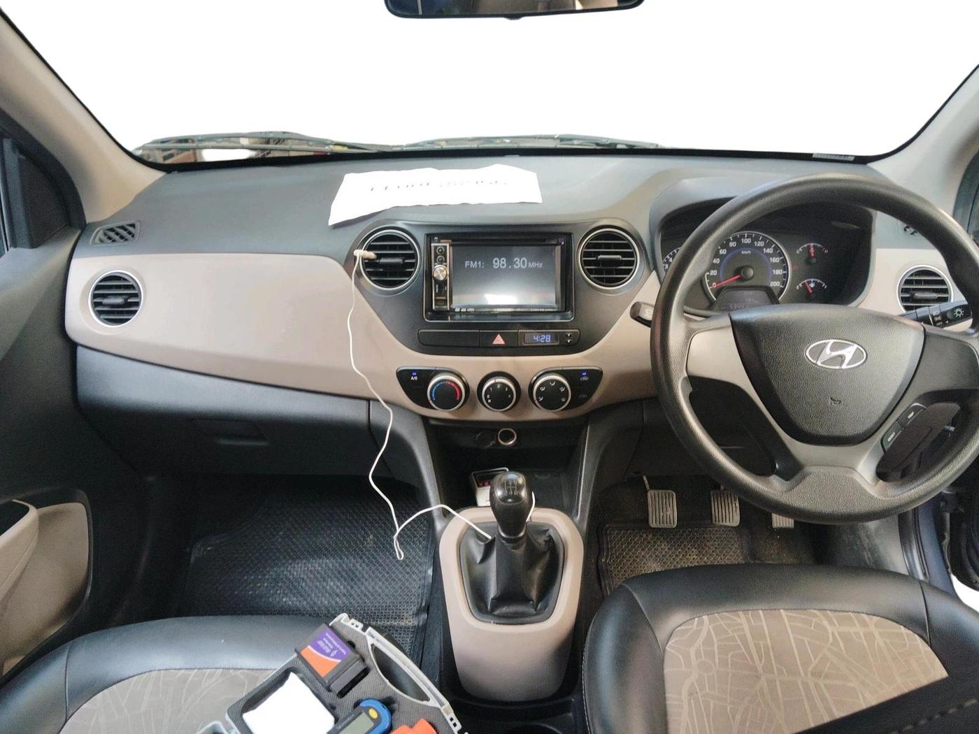 2015 Hyundai Grand i10 MAGNA 1.2 KAPPA VTVT, Petrol, Manual, 53,441 km, interior