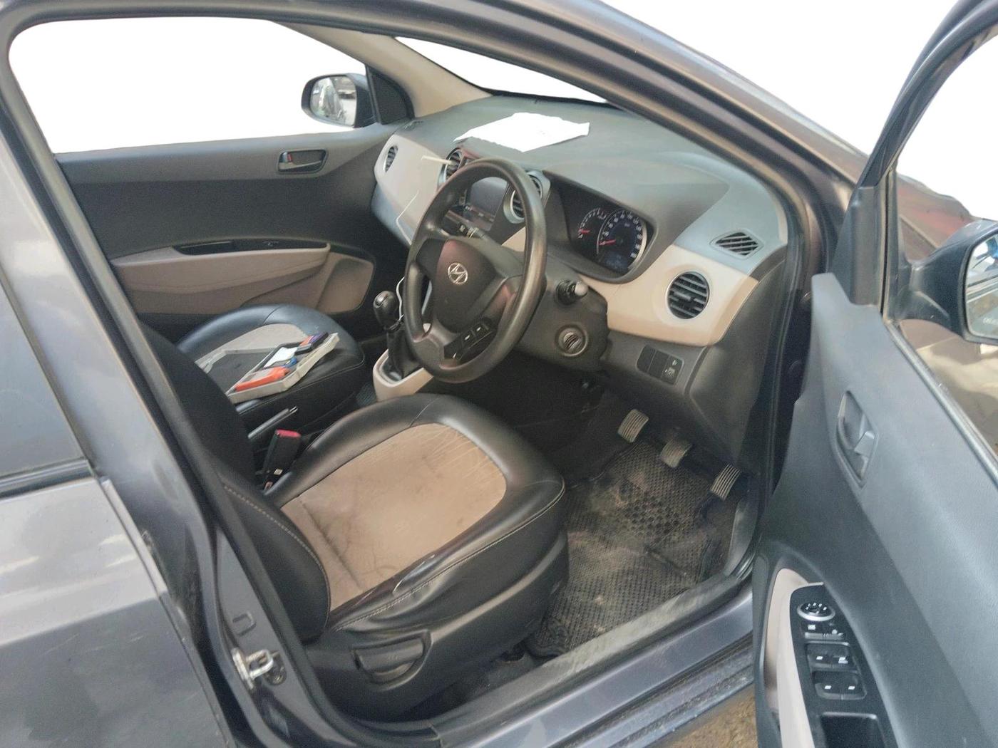 2015 Hyundai Grand i10 MAGNA 1.2 KAPPA VTVT, Petrol, Manual, 53,441 km, interior