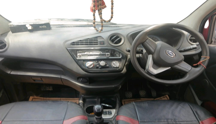2017 Datsun Redi Go T (O), Petrol, Manual, 36,954 km, interior