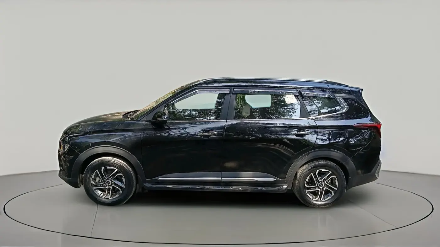 2022 KIA CARENS LUXURY PLUS 1.4 PETROL 7 STR, Petrol, Manual, 14,333 km, exterior