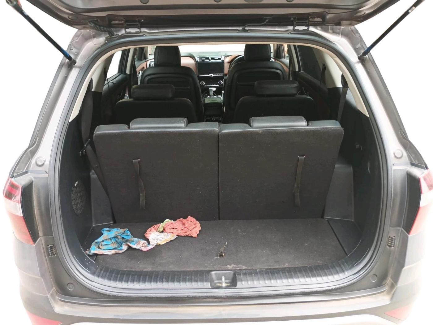 2021 Hyundai ALCAZAR 1.5 SIGNATURE (O) AT 6STR, Diesel, Automatic, 1,36,643 km, exterior