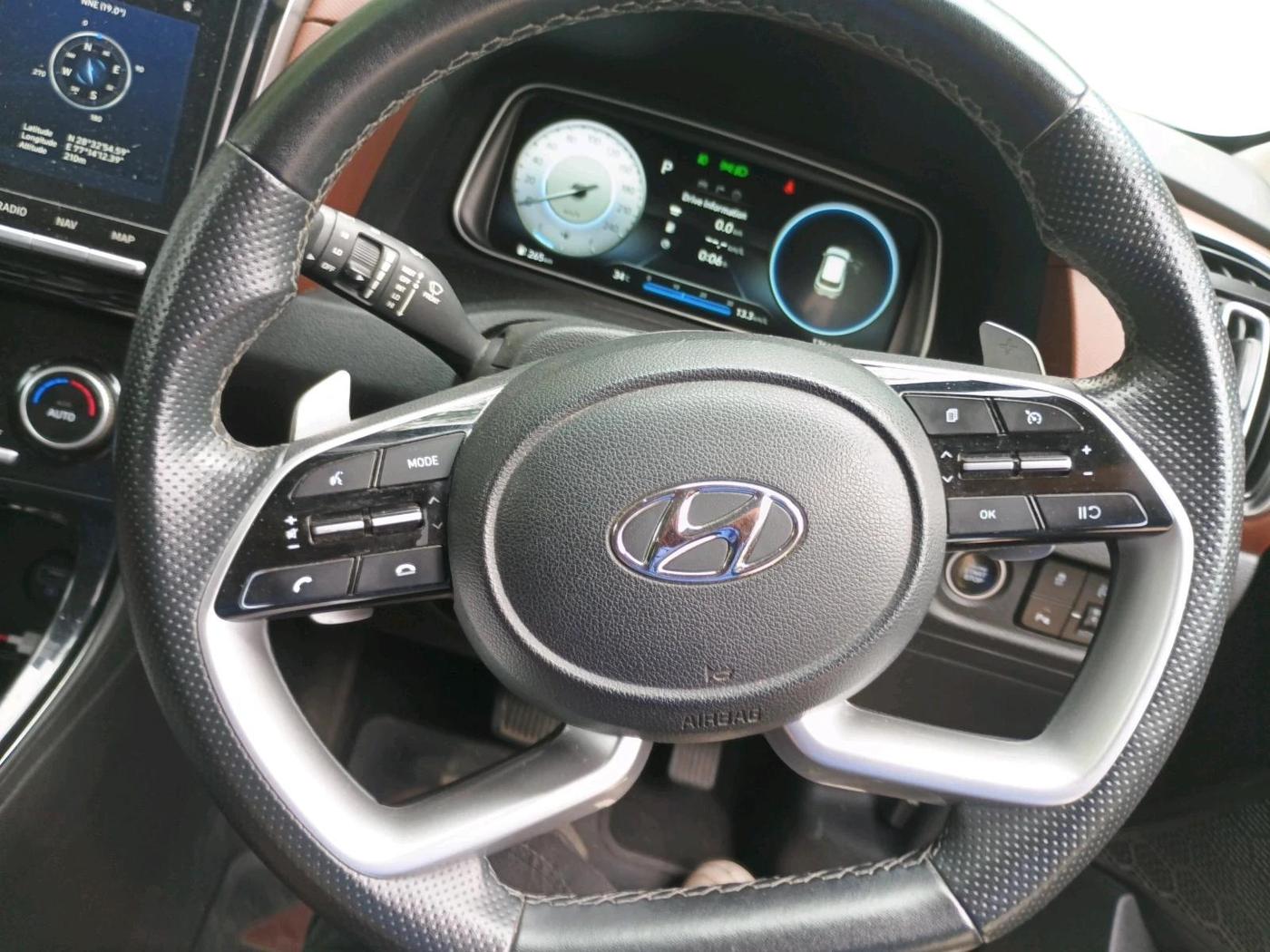 2021 Hyundai ALCAZAR 1.5 SIGNATURE (O) AT 6STR, Diesel, Automatic, 1,36,643 km, interior
