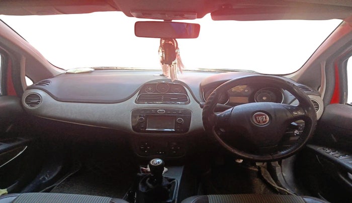 2016 Fiat Avventura EMOTION MULTIJET 1.3, Diesel, Manual, 75,603 km, interior