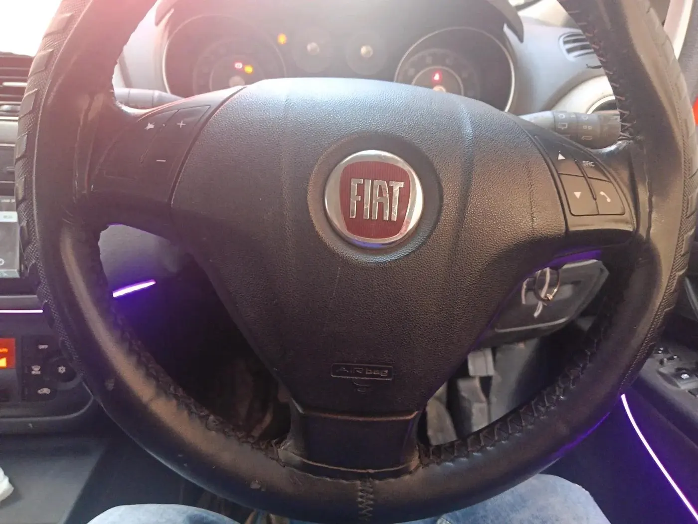 2016 Fiat Avventura EMOTION MULTIJET 1.3, Diesel, Manual, 76,500 km, interior