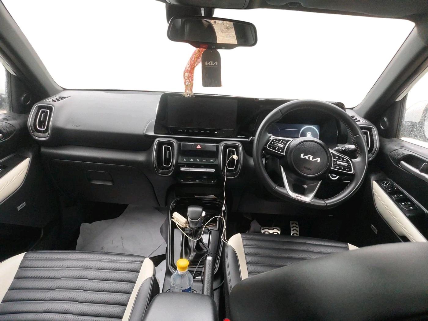 2024 KIA SONET GTX PLUS 1.0 TURBO PETROL DCT, Petrol, Automatic, 16,835 km, interior