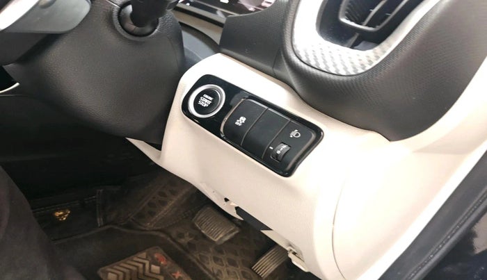 2022 KIA SONET HTX 1.5 AT, Diesel, Automatic, 41,749 km, interior