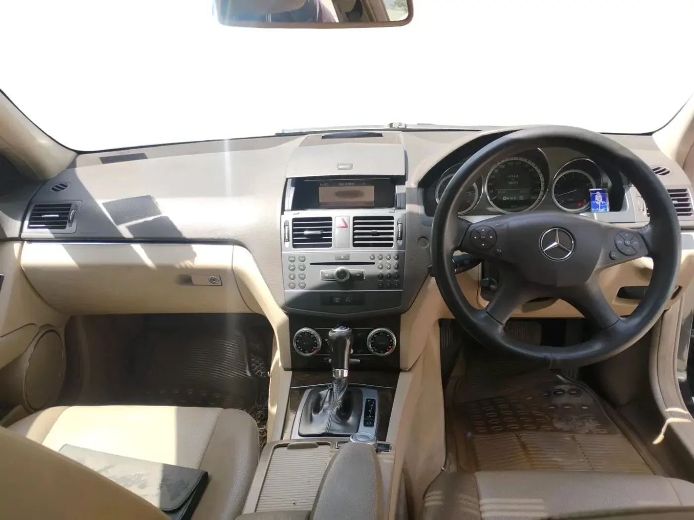 2011 Mercedes Benz C Class C 200 CGI ELEGANCE, Petrol, Automatic, 78,271 km, interior