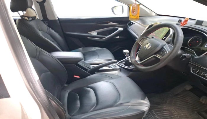 2020 MG HECTOR SMART HYBRID 1.5 PETROL, Petrol, Manual, 32,490 km, interior