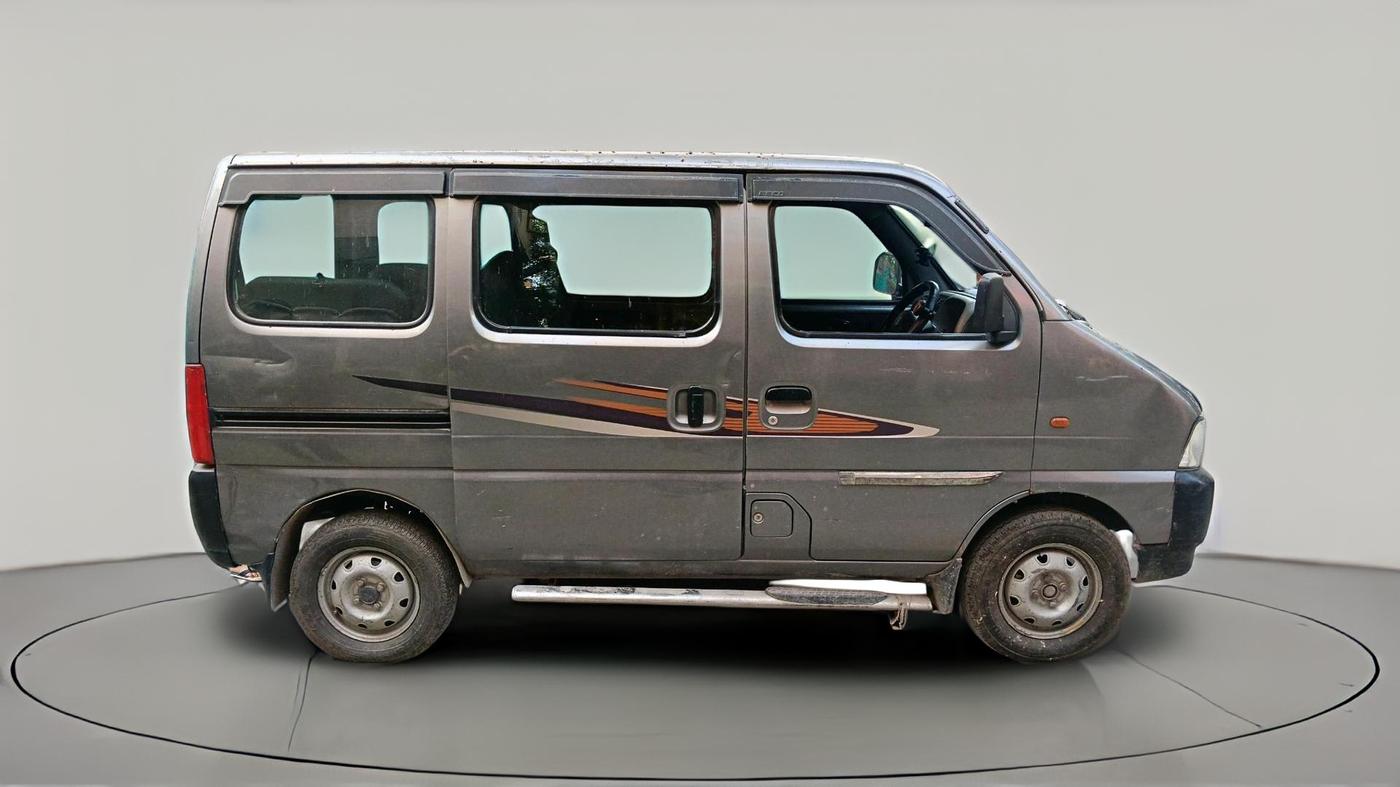 2019 Maruti Eeco 7 STR, CNG, Manual, 1,02,821 km, exterior