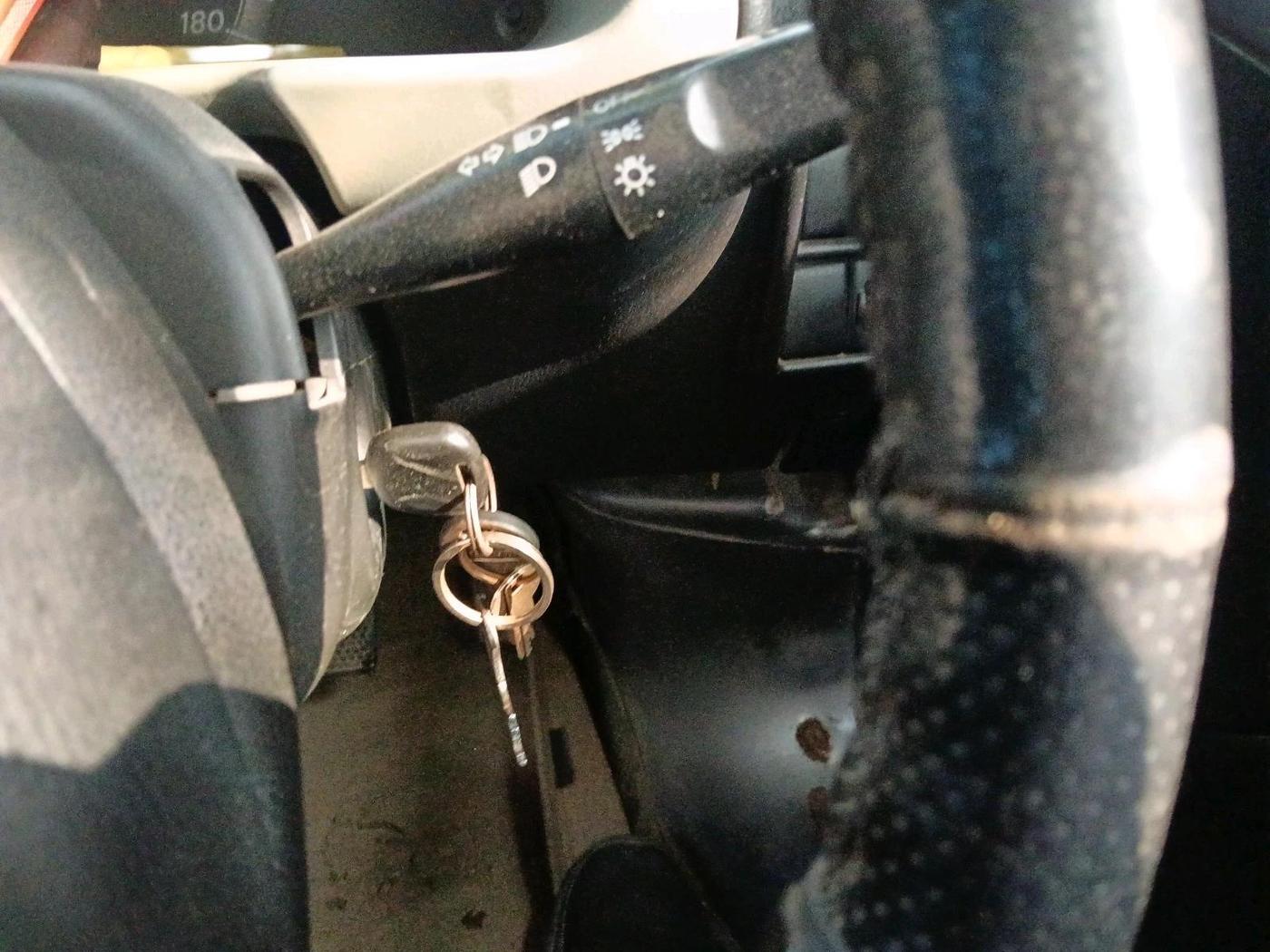 2019 Maruti Eeco 7 STR, CNG, Manual, 1,02,821 km, interior