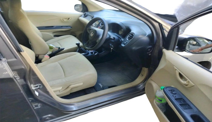 2014 Honda Brio S MT, Petrol, Manual, 50,245 km, interior