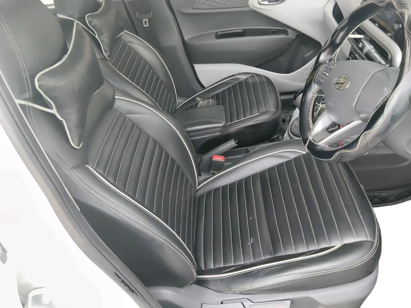 2022 Hyundai GRAND I10 NIOS SPORTZ AMT 1.2 KAPPA VTVT, Petrol, Automatic, 38,254 km, interior