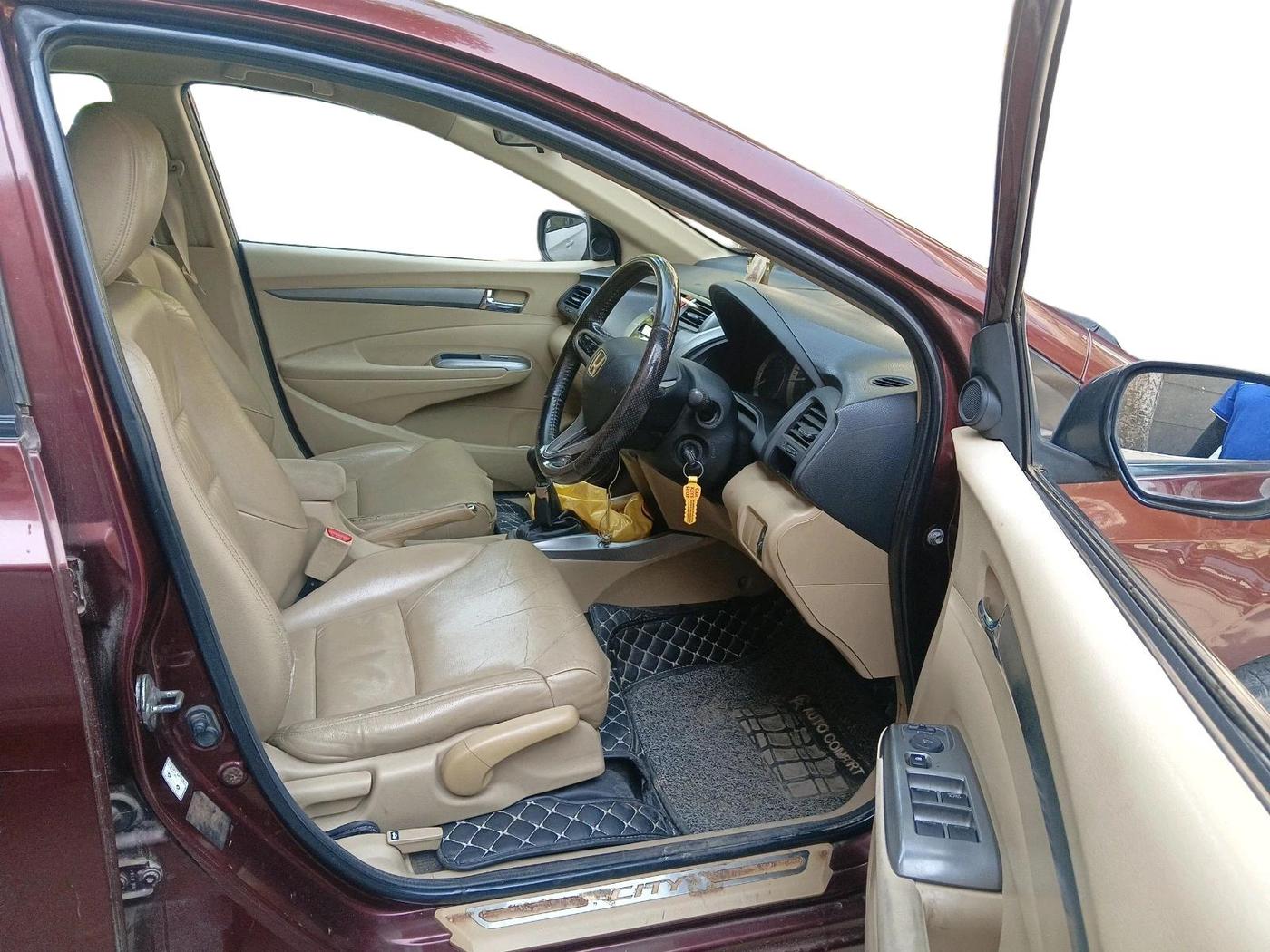 2012 Honda City 1.5L I-VTEC V MT SUNROOF, Petrol, Manual, 43,616 km, interior