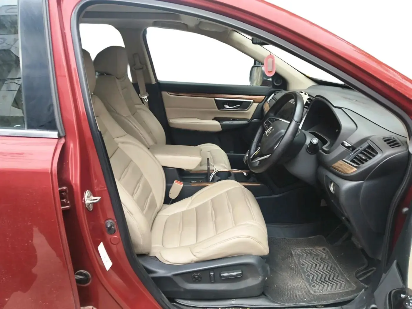2019 Honda CRV 2.0L I-VTEC 2WD CVT, Petrol, Automatic, 1,29,577 km, interior