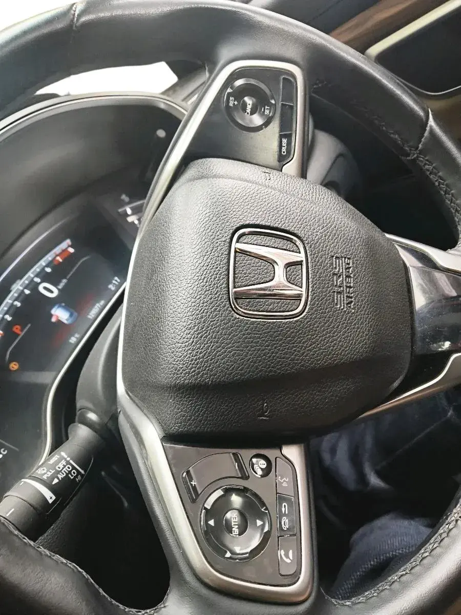 2019 Honda CRV 2.0L I-VTEC 2WD CVT, Petrol, Automatic, 1,29,577 km, interior