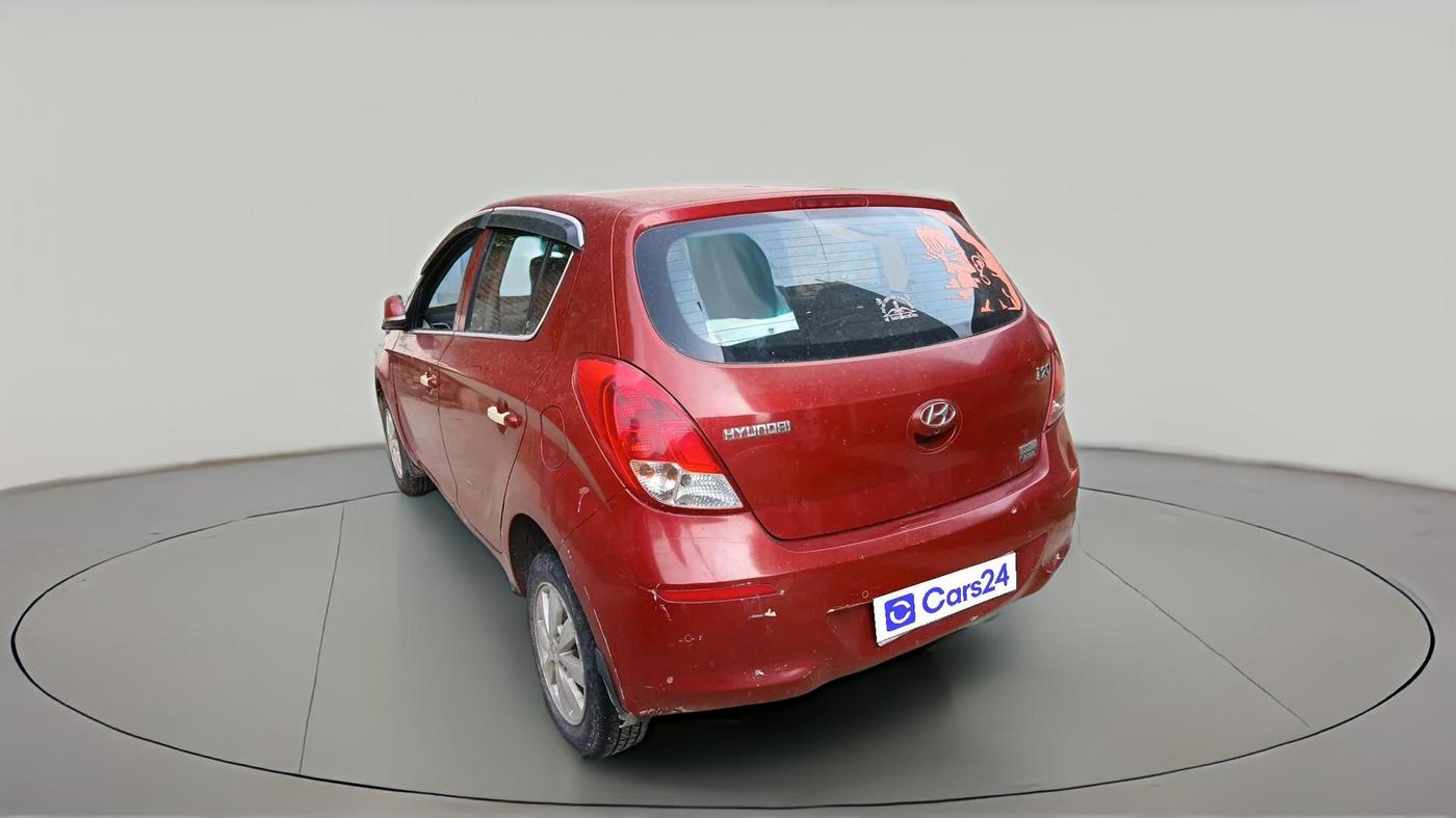 2013 Hyundai i20 SPORTZ 1.2, CNG, Manual, 1,21,737 km, exterior