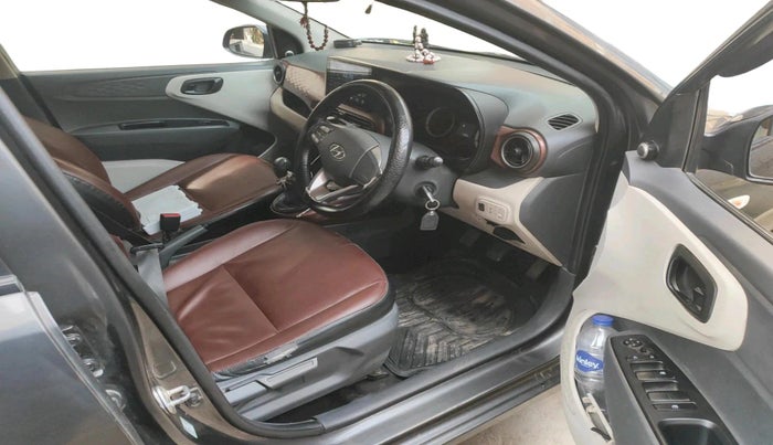 2022 Hyundai AURA S 1.2 CNG, CNG, Manual, 75,599 km, interior