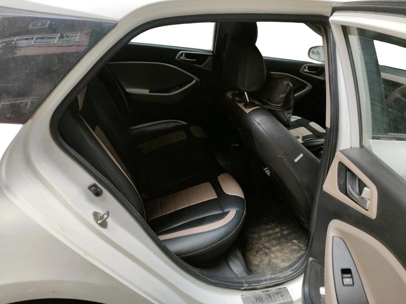 2018 Hyundai Elite i20 ASTA 1.2, Petrol, Manual, 88,056 km, interior