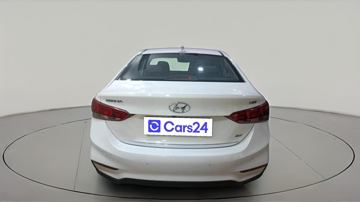 2019 Hyundai Verna 1.6 CRDI SX (O) AT, Diesel, Automatic, 37,472 km, exterior