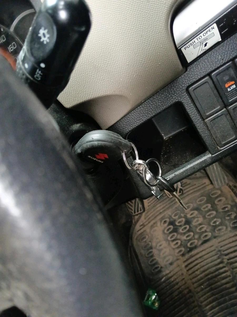 2013 Maruti Wagon R 1.0 VXI, Petrol, Manual, 98,629 km, interior