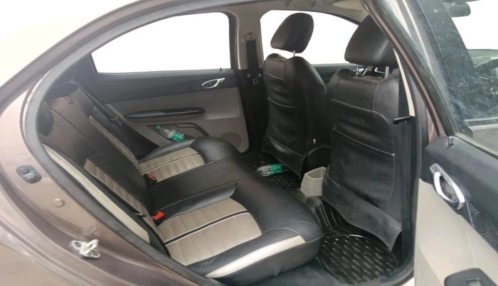 2016 Tata Tiago XZ PETROL, Petrol, Manual, 38,253 km, interior