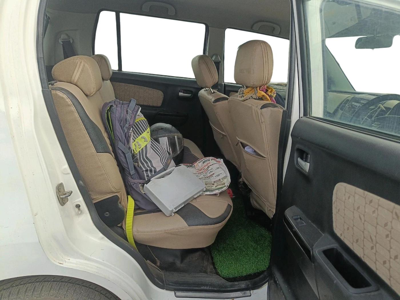 2018 Maruti Wagon R 1.0 VXI, CNG, Manual, 63,445 km, interior
