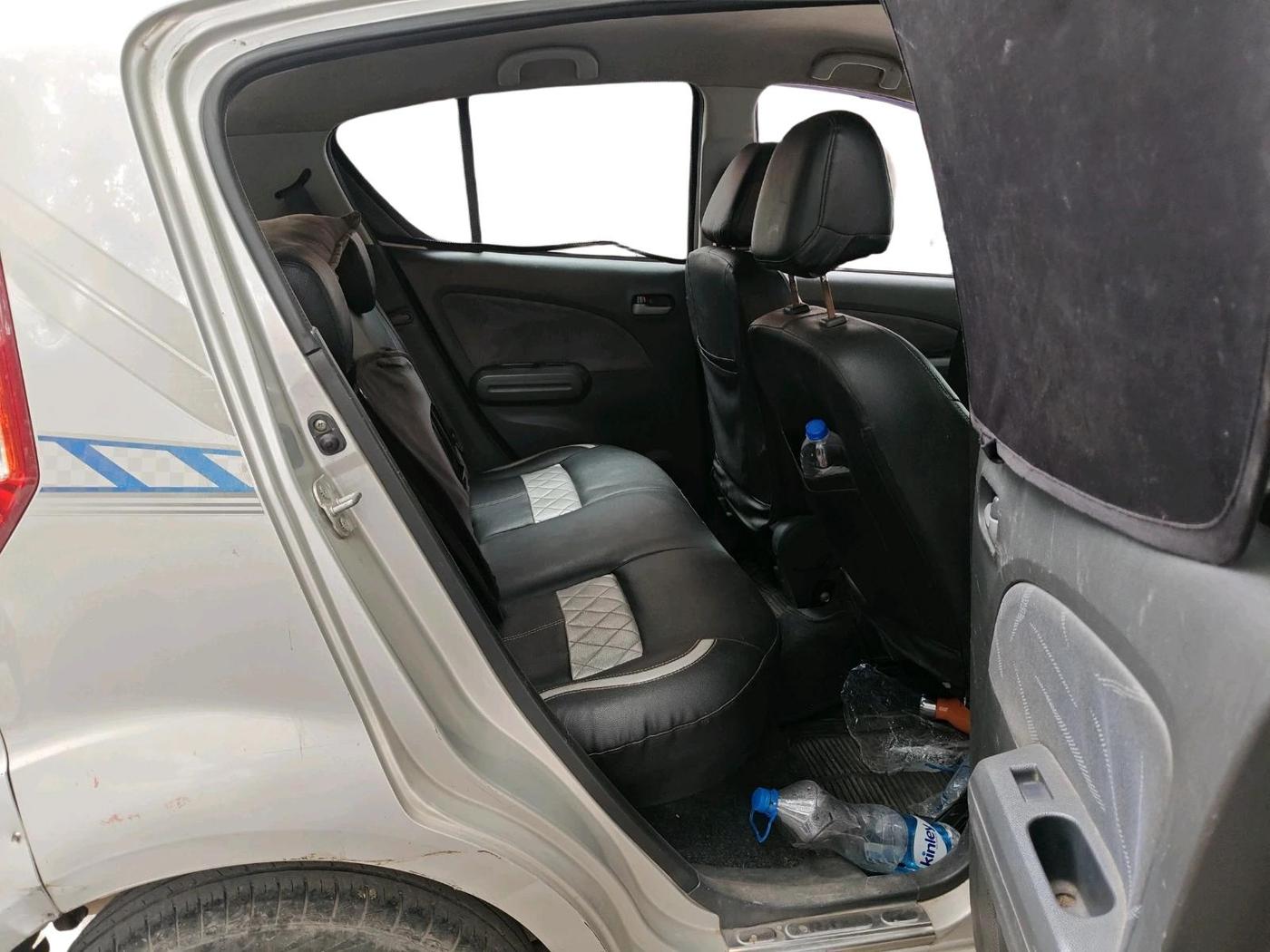 2012 Maruti Ritz VXI, CNG, Manual, 1,11,778 km, interior