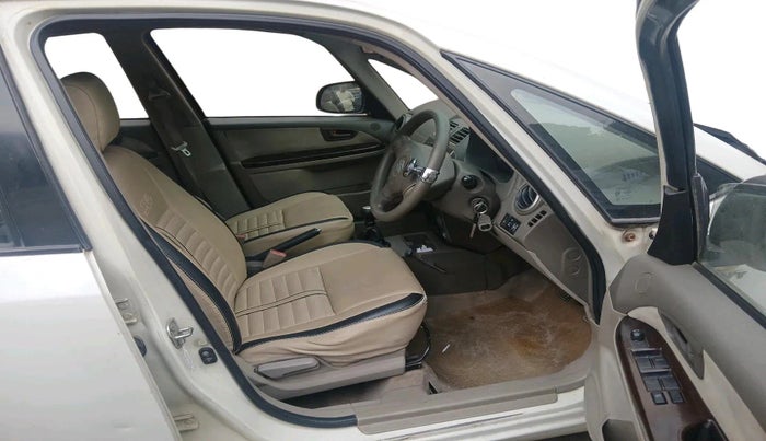 2011 Maruti SX4 VXI, CNG, Manual, 1,01,500 km, interior