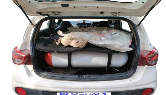 2017 Hyundai Grand i10 SPORTZ 1.2 KAPPA VTVT, CNG, Manual, 91,523 km, exterior