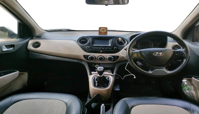 2017 Hyundai Grand i10 SPORTZ 1.2 KAPPA VTVT, CNG, Manual, 91,523 km, interior