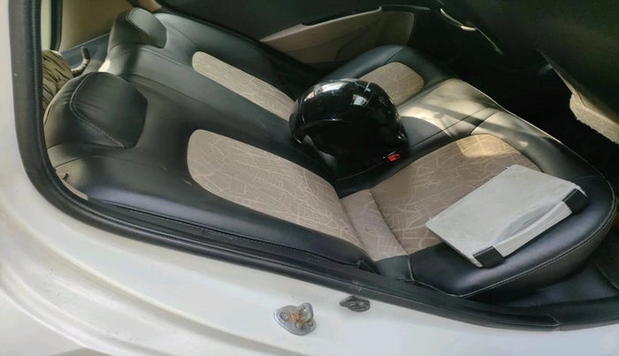 2017 Hyundai Grand i10 SPORTZ 1.2 KAPPA VTVT, CNG, Manual, 91,523 km, interior