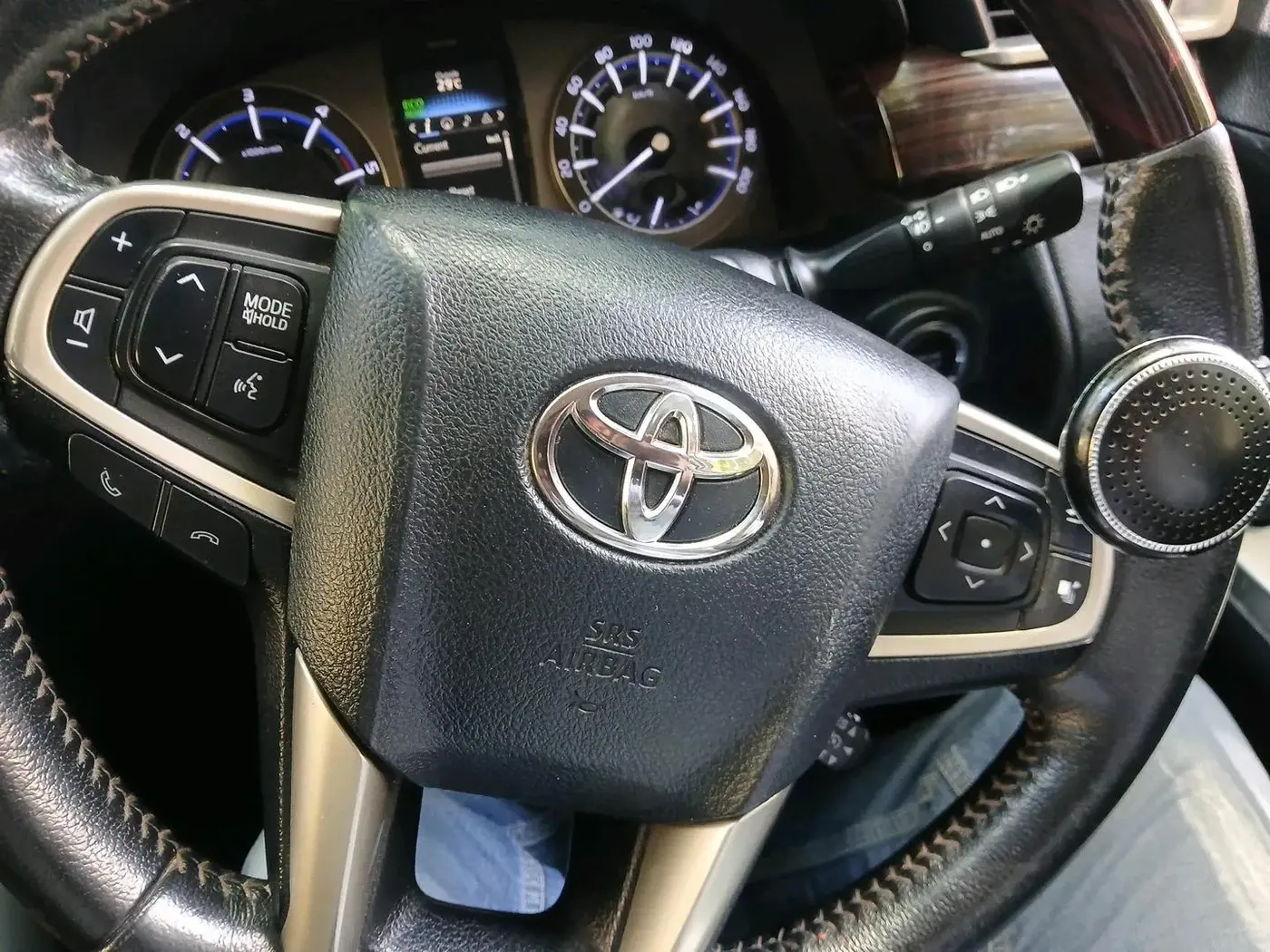 2017 Toyota Innova Crysta 2.4 ZX 7 STR, Diesel, Manual, 1,41,213 km, interior
