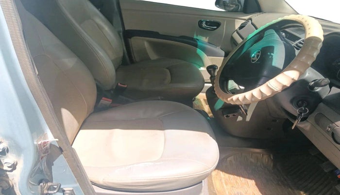 2011 Hyundai i10 MAGNA 1.2, Petrol, Manual, 1,49,572 km, interior