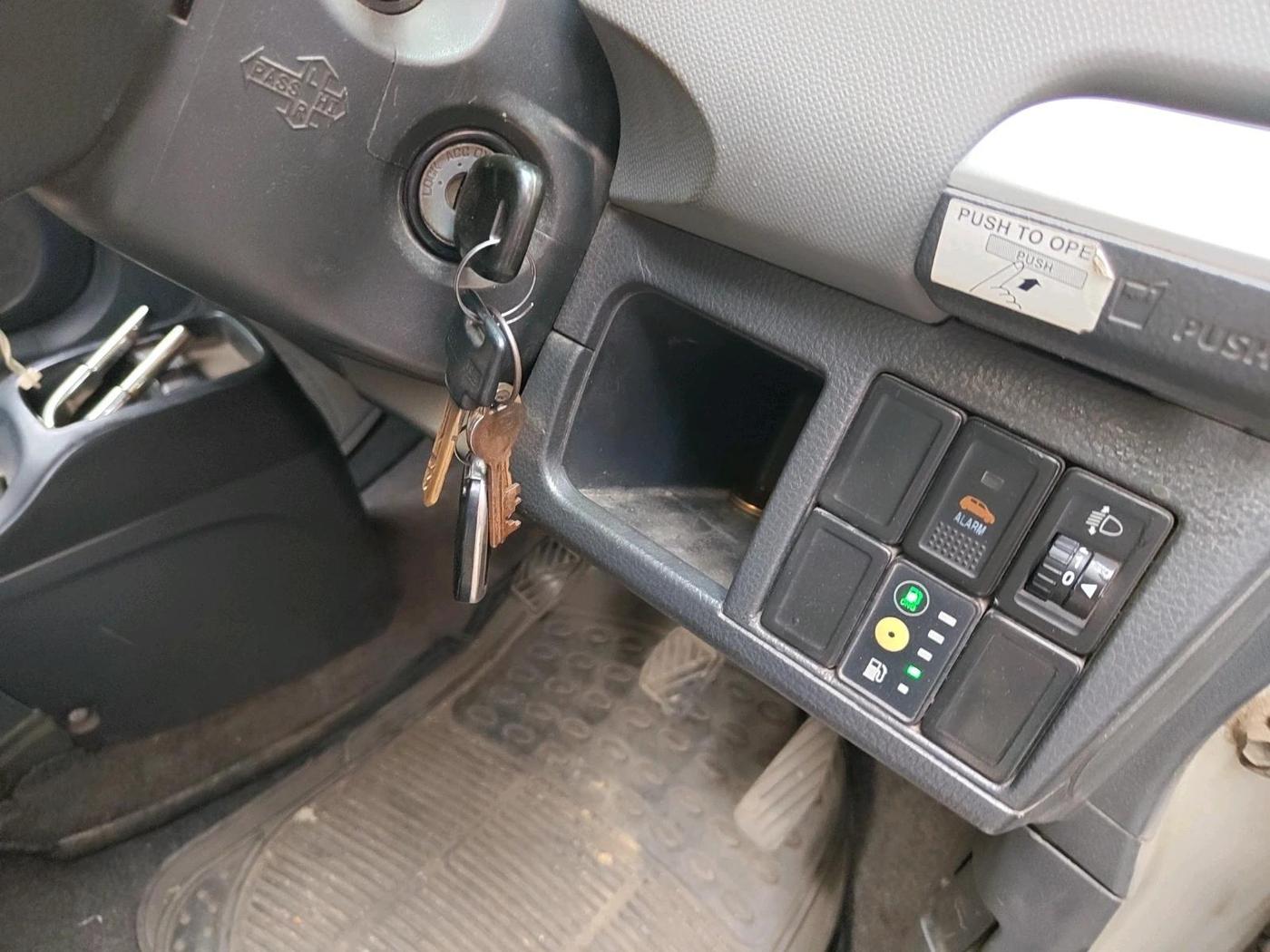 2012 Maruti Wagon R 1.0 LXI CNG, CNG, Manual, 73,044 km, interior
