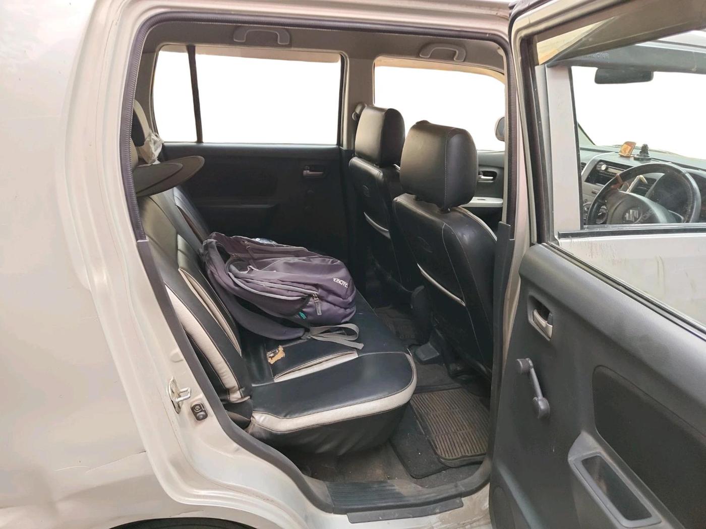 2012 Maruti Wagon R 1.0 LXI CNG, CNG, Manual, 73,044 km, interior