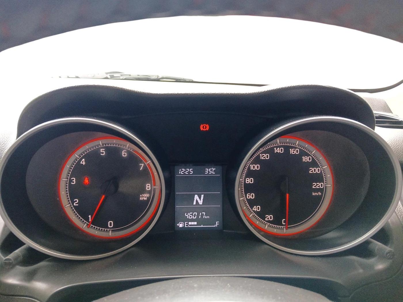 2021 Maruti Swift VXI AMT, Petrol, Automatic, 46,017 km, interior