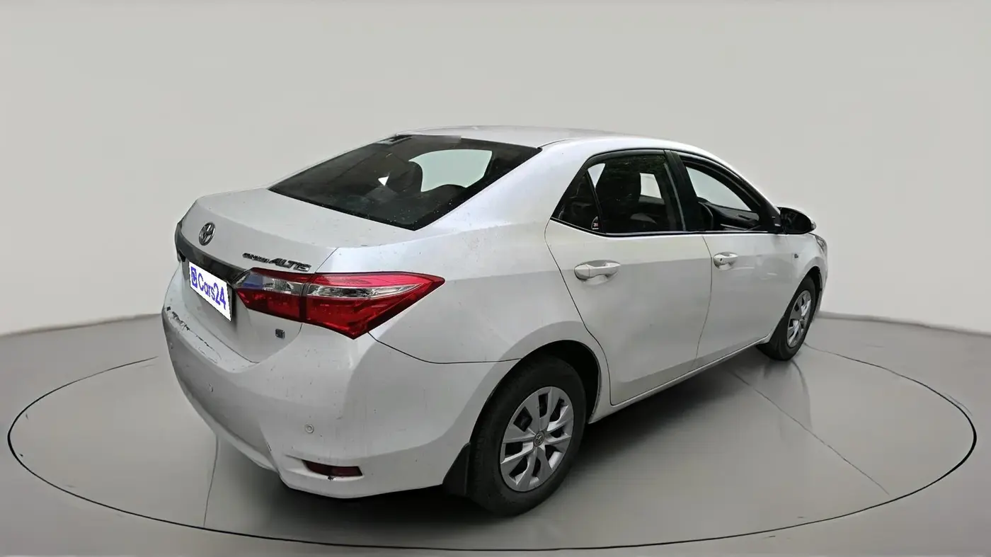 2015 Toyota Corolla Altis JS PETROL, Petrol, Manual, 1,42,292 km, exterior