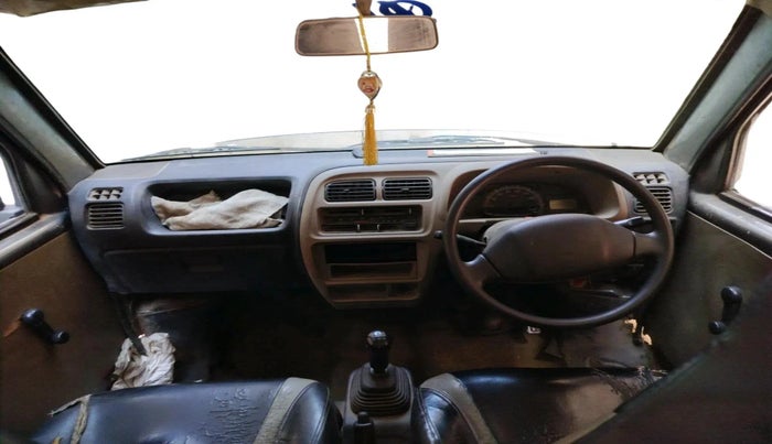 2015 Maruti Eeco 5 STR WITH A/C+HTR CNG, CNG, Manual, 1,14,070 km, interior