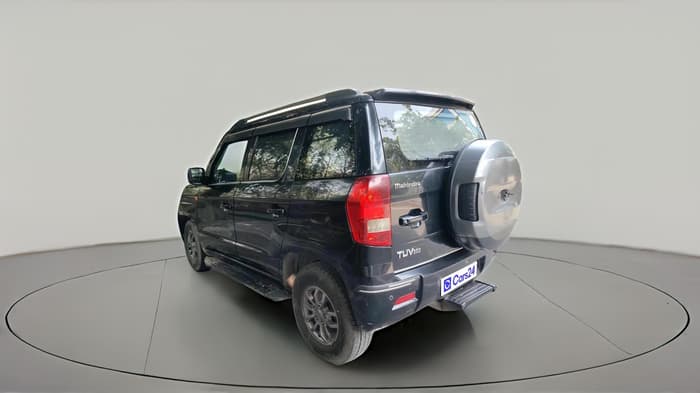 2018 Mahindra TUV300 T10, Diesel, Manual, 1,89,449 km, exterior