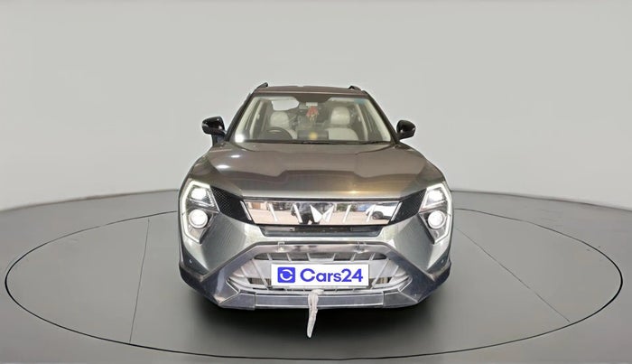 2024 Mahindra XUV 3XO AX7 1.2 TGDi AT, Petrol, Automatic, 11,593 km, exterior