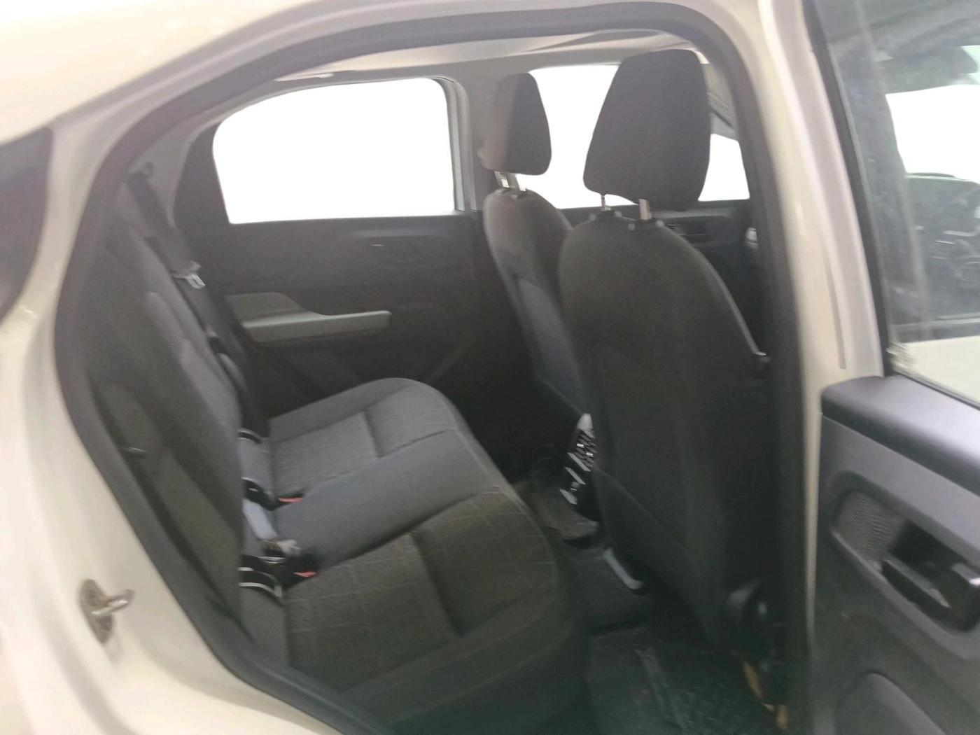2024 Tata PUNCH Adventure Plus (S) AMT, Petrol, Automatic, 9,550 km, interior