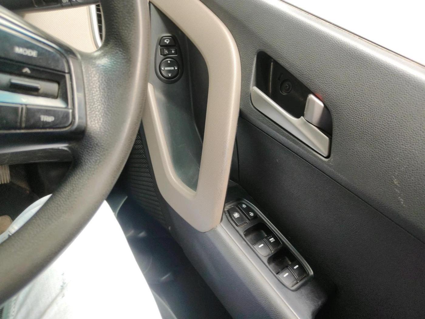 2017 Hyundai Creta SX PLUS 1.6 PETROL, Petrol, Manual, 94,128 km, interior