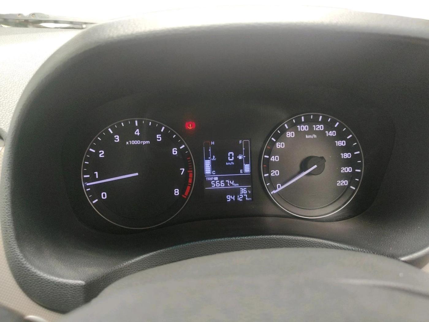 2017 Hyundai Creta SX PLUS 1.6 PETROL, Petrol, Manual, 94,128 km, interior