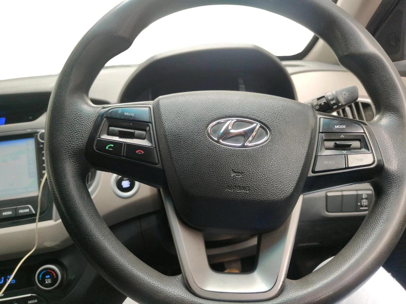 2017 Hyundai Creta SX PLUS 1.6 PETROL, Petrol, Manual, 94,128 km, interior