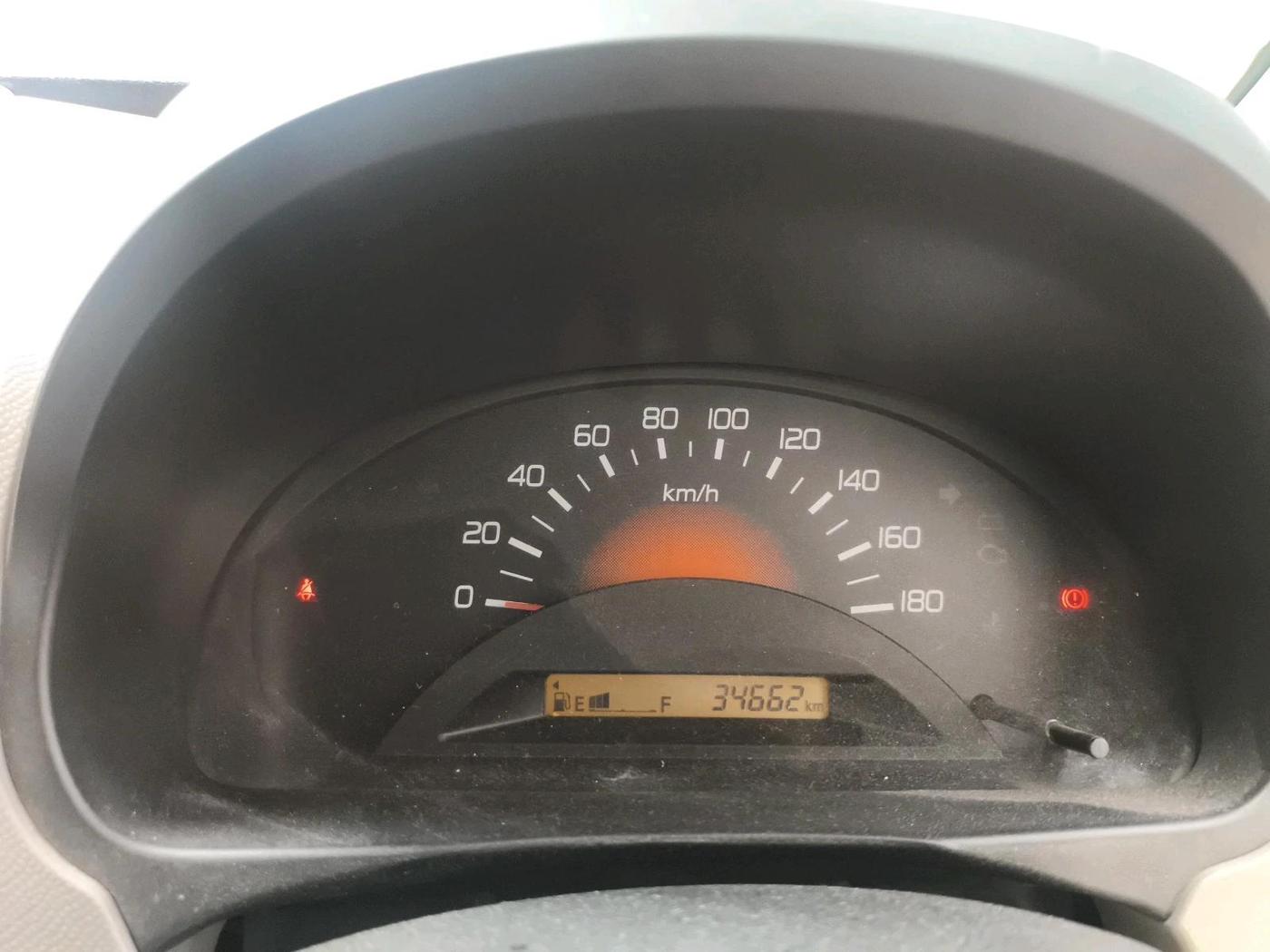 2013 Maruti Wagon R 1.0 LXI, Petrol, Manual, 34,662 km, interior