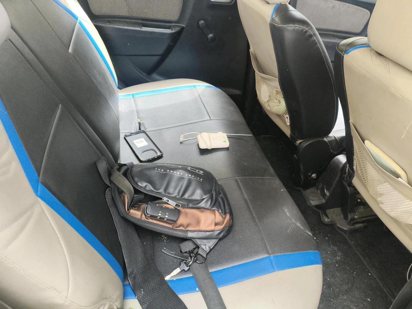2013 Maruti Wagon R 1.0 LXI, Petrol, Manual, 34,662 km, interior